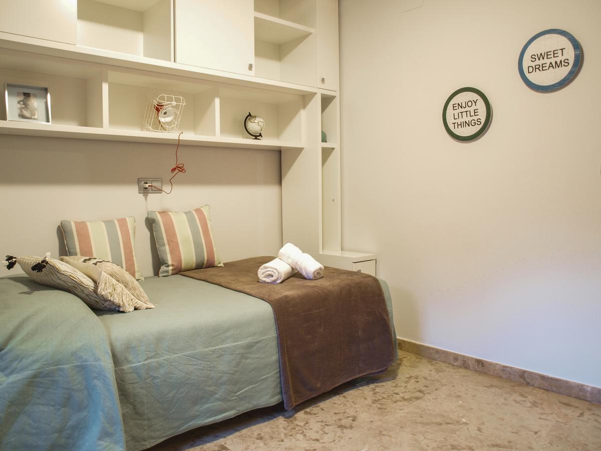 Apartup Aquarium City บาเลนเซีย ภายนอก รูปภาพ